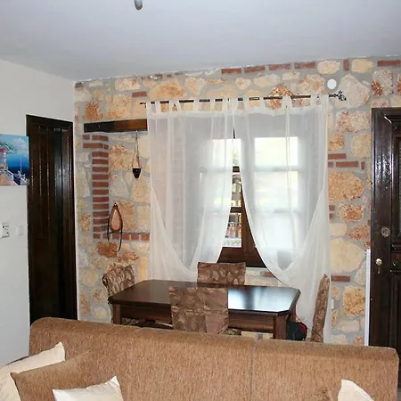 Feriehus Stonehouse Ioannis *