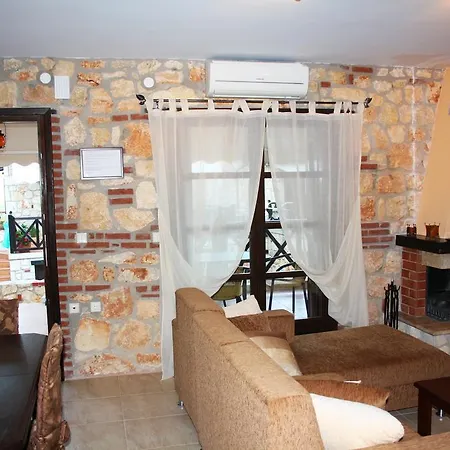 Stonehouse Ioannis